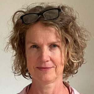 Ellen Mulder, begeleiding en coaching bij implementatie van diversiteit, inclusie en gelijkwaardigheid. 